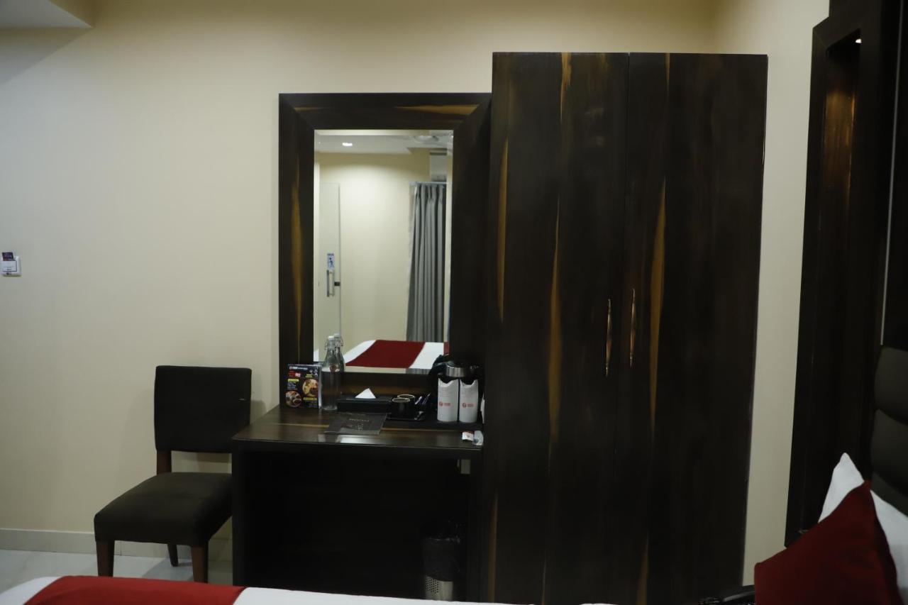 Hotel Trax International Jamshedpur Dış mekan fotoğraf