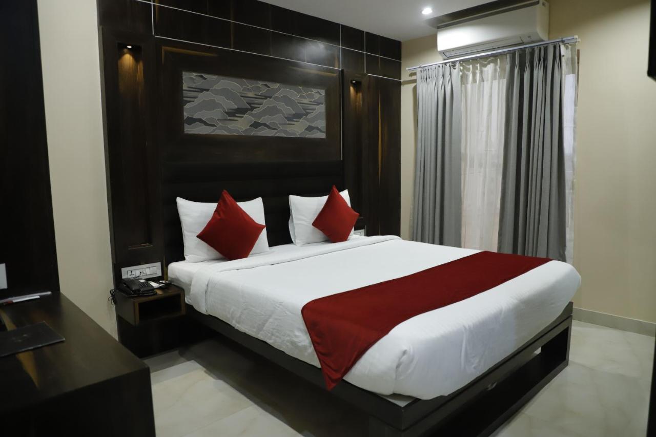 Hotel Trax International Jamshedpur Dış mekan fotoğraf