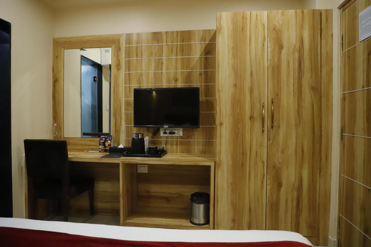 Hotel Trax International Jamshedpur Dış mekan fotoğraf